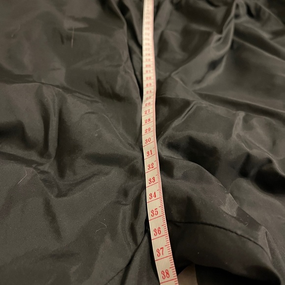 Adidas Black Sweatpants for Active Comfort - Picture 6 of 9